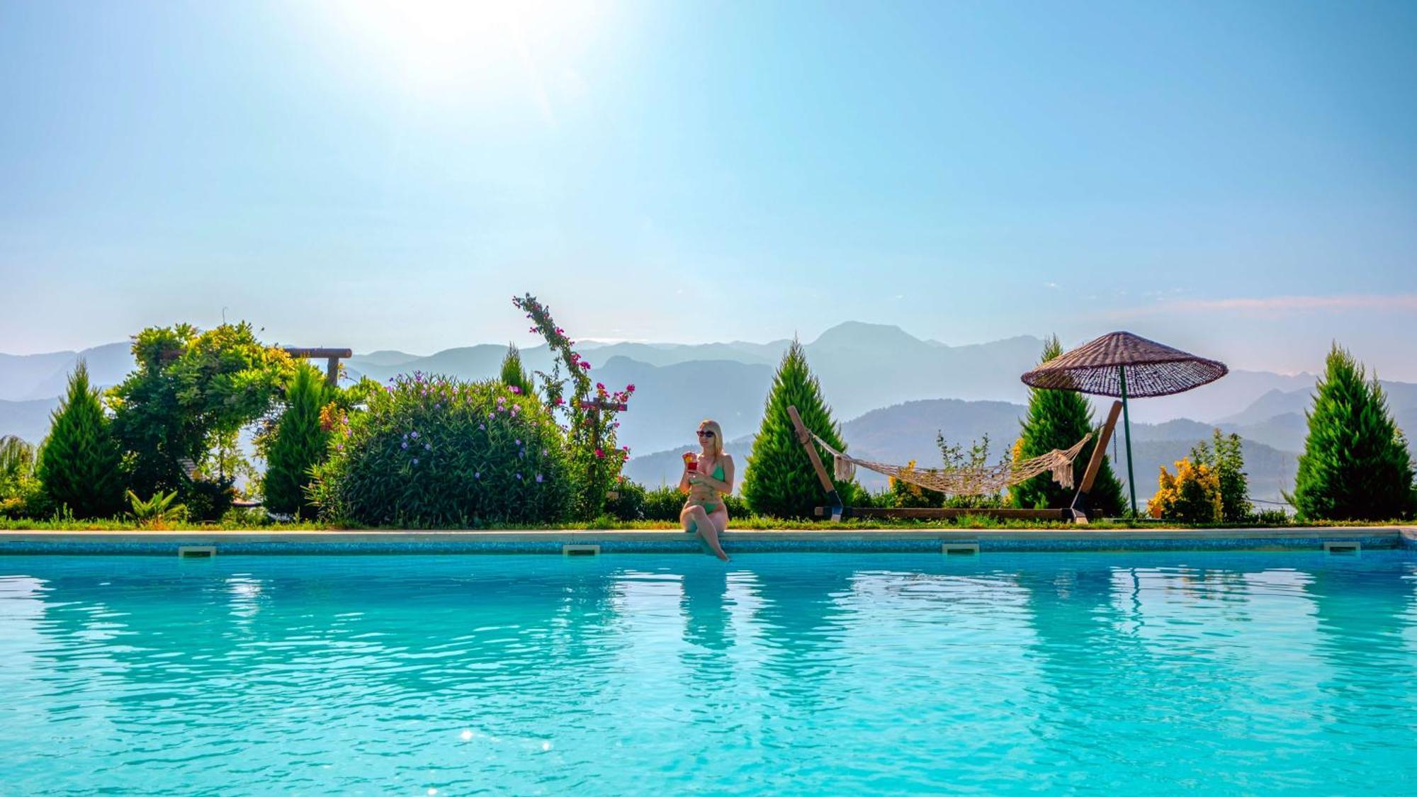 Botanik Goel Evleri Hotel Bucak Exterior photo