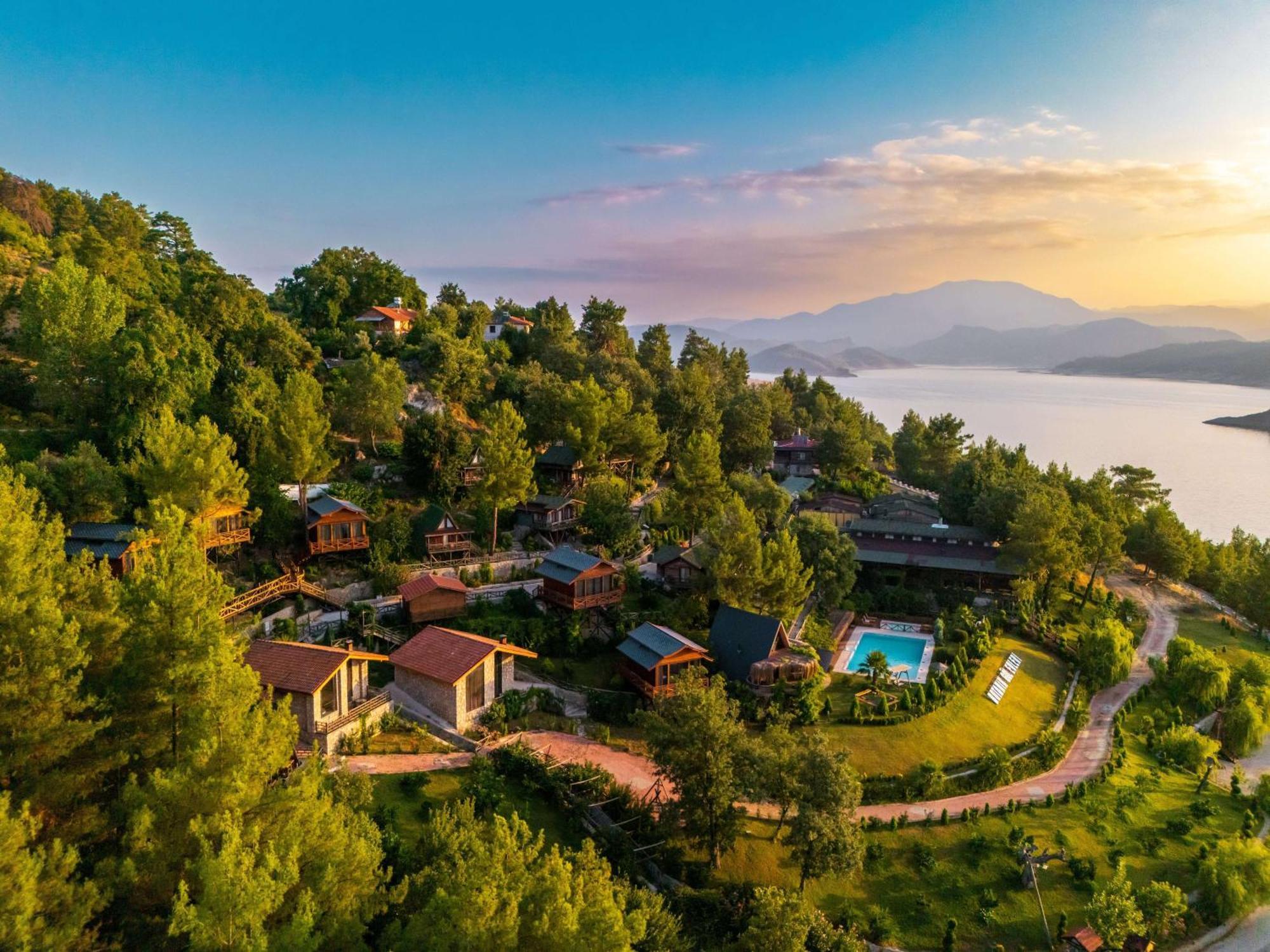 Botanik Goel Evleri Hotel Bucak Exterior photo