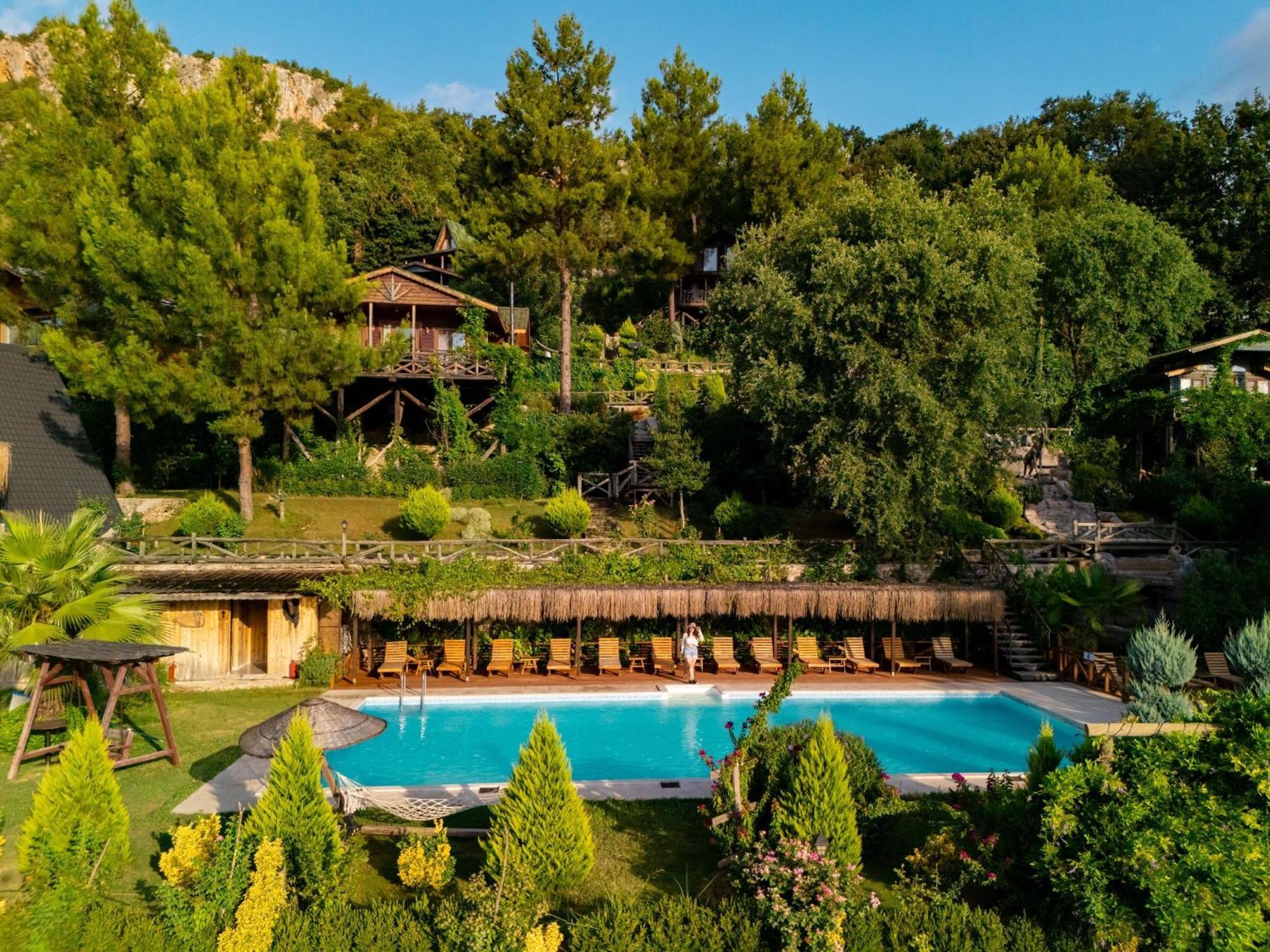 Botanik Goel Evleri Hotel Bucak Exterior photo